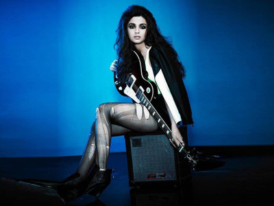 

Aabhaas Alia Bhatt Wall Poster Fine Art Print(12 inch X 18 inch, Rolled)