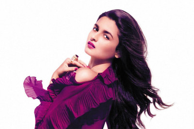 

Aabhaas Alia Bhatt Wall Poster Fine Art Print(12 inch X 18 inch, Rolled)