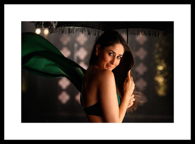 

Aabhaas Kareena Kapoor Wall Poster Fine Art Print(12 inch X 18 inch, Rolled)