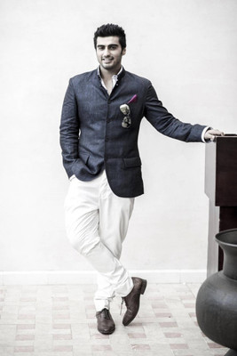 

Aabhaas Arjun Kapoor Wall Poster Fine Art Print(12 inch X 18 inch, Rolled)