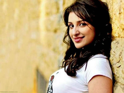 

Aabhaas Parineeti Chopra Wall Poster Fine Art Print(12 inch X 18 inch, Rolled)