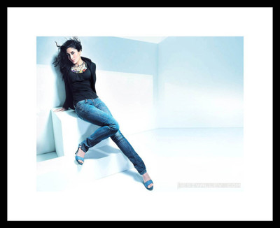

Aabhaas Kareena Kapoor Wall Poster Fine Art Print(12 inch X 18 inch, Rolled)