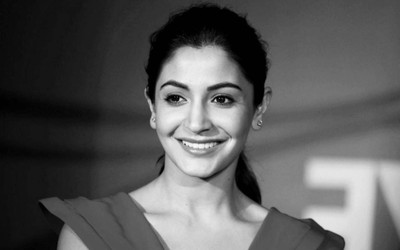 

Aabhaas Anushka Sharma Wall Poster Fine Art Print(12 inch X 18 inch, Rolled)