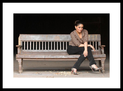 

Aabhaas Kareena Kapoor Wall Poster Fine Art Print(12 inch X 18 inch, Rolled)