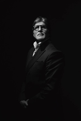 

Aabhaas Amitabh Bachhan Wall Poster Fine Art Print(12 inch X 18 inch, Rolled)