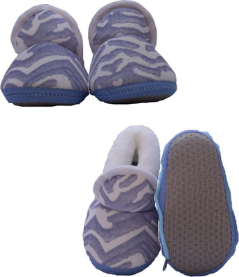 

Satylon Printed (Pack of 2) Baby Booties(Toe to Heel Length - 12 cm Brown)