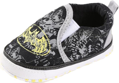 

Kitty Boys Slip on Sneakers(White, Grey