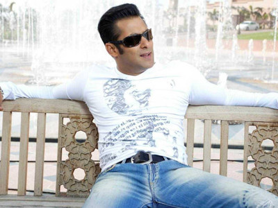 

Aabhaas Salman Khan Wall Poster Fine Art Print(12 inch X 18 inch, Rolled)