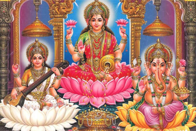 

Aabhaas Mata Lakshmi Wall Poster Fine Art Print(12 inch X 18 inch, Rolled)