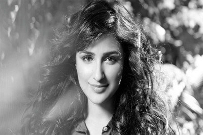 

Aabhaas Parineeti Chopra Wall Poster Fine Art Print(12 inch X 18 inch, Rolled)