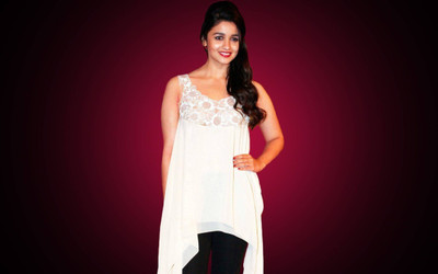

Aabhaas Alia Bhatt Wall Poster Fine Art Print(12 inch X 18 inch, Rolled)