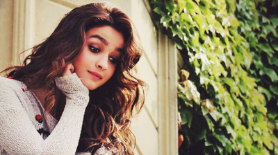 

Aabhaas Alia Bhatt Wall Poster Fine Art Print(12 inch X 18 inch, Rolled)