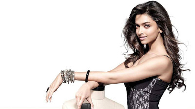 

Aabhaas Deepika Padukone Wall Poster Fine Art Print(12 inch X 18 inch, Rolled)