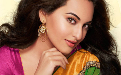 

Aabhaas Sonakshi Sinha Wall Poster Fine Art Print(12 inch X 18 inch, Rolled)