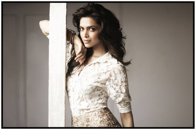 

Aabhaas Deepika Padukone Wall Poster Fine Art Print(12 inch X 18 inch, Rolled)