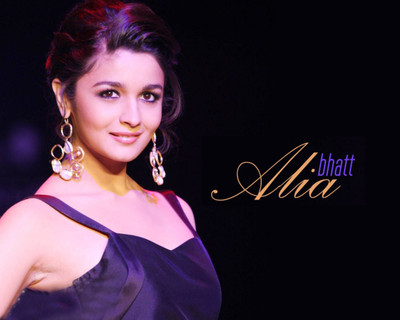 

Aabhaas Alia Bhatt Wall Poster Fine Art Print(12 inch X 18 inch, Rolled)