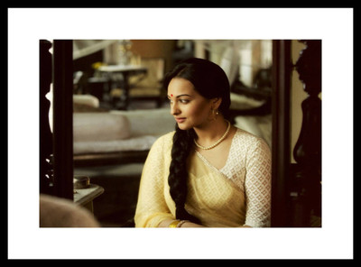 Aabhaas Sonakshi Sinha Wall Poster Fine Art Print(12 inch X 18 inch, Rolled)