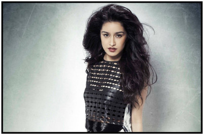 

Aabhaas Shradhha Kapoor Wall Poster Fine Art Print(12 inch X 18 inch, Rolled)