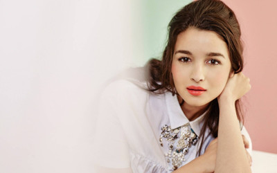 

Aabhaas Alia Bhatt Wall Poster Fine Art Print(12 inch X 18 inch, Rolled)