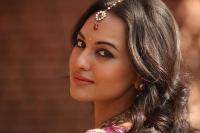 

Aabhaas Sonakshi Sinha Wall Poster Fine Art Print(12 inch X 18 inch, Rolled)