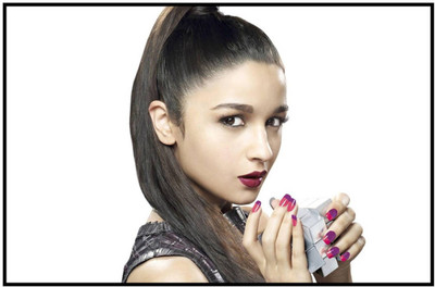 

Aabhaas Alia Bhatt Wall Poster Fine Art Print(12 inch X 18 inch, Rolled)