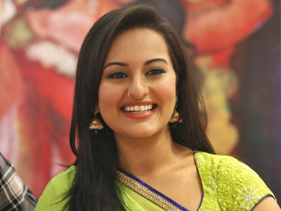 

Aabhaas Sonakshi Sinha Wall Poster Fine Art Print(12 inch X 18 inch, Rolled)