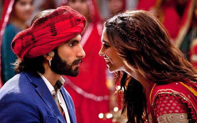 

Aabhaas Deepika Padukone Wall Poster Fine Art Print(12 inch X 18 inch, Rolled)