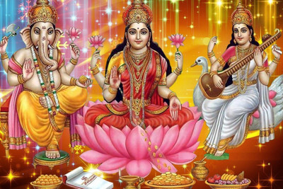 

Aabhaas Mata Lakshmi Wall Poster Fine Art Print(12 inch X 18 inch, Rolled)