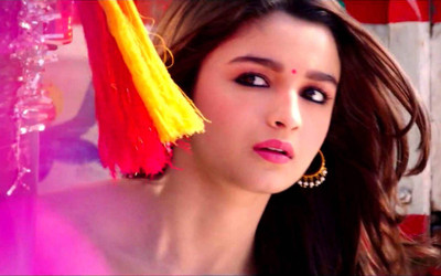 Aabhaas Alia Bhatt Wall Poster Fine Art Print(12 inch X 18 inch, Rolled)