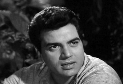 

Aabhaas Dharmendra Wall Poster Fine Art Print(12 inch X 18 inch, Rolled)