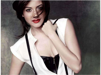 

Aabhaas Anushka Sharma Wall Poster Fine Art Print(12 inch X 18 inch, Rolled)