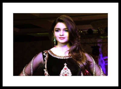 

Aabhaas Alia Bhatt Wall Poster Fine Art Print(12 inch X 18 inch, Rolled)