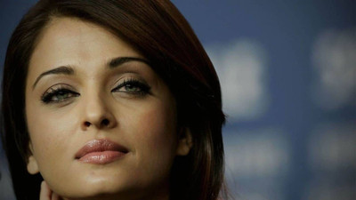 

Aabhaas Aishwarya Rai Wall Poster Fine Art Print(12 inch X 18 inch, Rolled)