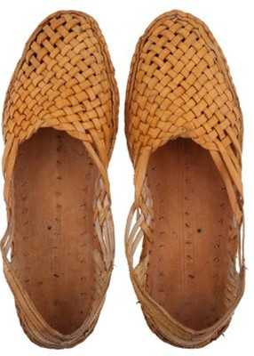 100present Men Tan Sandals