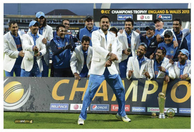 

Aabhaas Virat Kohli Wall Poster Fine Art Print(12 inch X 18 inch, Rolled)