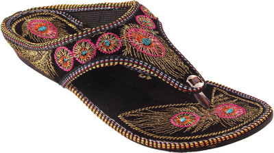 

ZAISHA Women Multicolor Flats