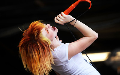 

Akhuratha Music Hayley Williams Singers United States Wall Poster Fine Art Print(12 inch X 18 inch, Rolled)