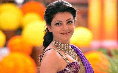 

Akhuratha Poster Movie Govindudu Andarivadele Actress Kajal Agarwal Indian HD Wallpaper Background Fine Art Print(12 inch X 18 inch, Rolled)