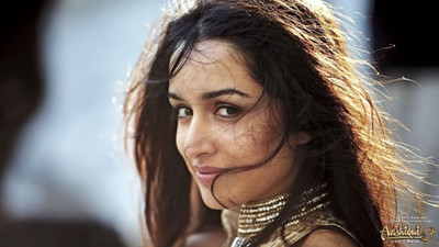 

Akhuratha Poster Movie Aashiqui 2 Shraddha Kapoor Bollywood Actress Indian Brunette Woman HD Wallpaper Background Fine Art Print(12 inch X 18 inch, Rolled)