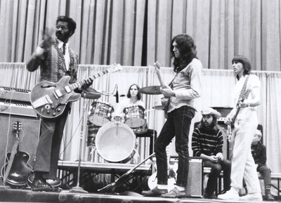 

Music Chuck Berry Singers United States HD Wallpaper Background Fine Art Print(12 inch X 18 inch, Rolled)