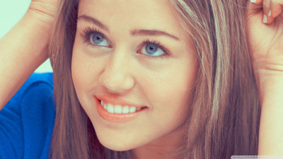 

Music Miley Cyrus Singers United States HD Wallpaper Background Fine Art Print(12 inch X 18 inch, Rolled)