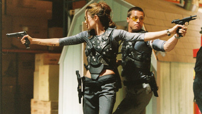 

Movie Mr. & Mrs. Smith Angelina Jolie Brad Pitt HD Wallpaper Background Paper Print(12 inch X 18 inch, Rolled)
