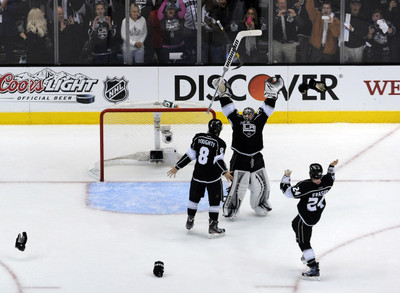 

Sports Los Angeles Kings Hockey HD Wall Poster Paper Print(12 inch X 18 inch, Rolled)