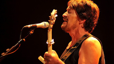 

Akhuratha Music Chris Rea Wall Poster Fine Art Print(12 inch X 18 inch, Rolled)