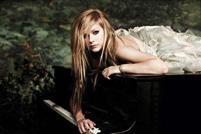 Music Avril Lavigne Singers Canada HD Wallpaper Background Fine Art Print(12 inch X 18 inch, Rolled)