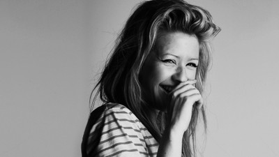 

Akhuratha Music Ellie Goulding Singers United Kingdom Wall Poster Fine Art Print(12 inch X 18 inch, Rolled)