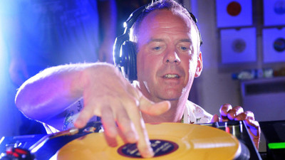 

Music Fatboy Slim Wall Poster Fine Art Print(12 inch X 18 inch, Rolled)