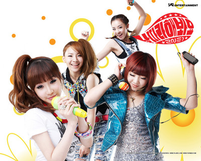 

Music 2NE1 Band (Music) South Korea 2ne1 HD Wallpaper Background Fine Art Print(12 inch X 18 inch, Rolled)