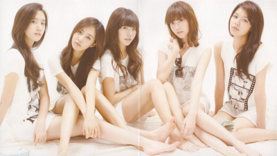 

Music SNSD Band (Music) South Korea K-Pop Wall Poster Fine Art Print(12 inch X 18 inch, Rolled)