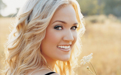 

Akhuratha Music Carrie Underwood Singers United States American Singer Actress Wall Poster Fine Art Print(12 inch X 18 inch, Rolled)